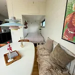Beachfront With Sea View For 6 Guests * 哈泽斯莱乌