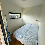 Beachfront With Sea View For 6 Guests 哈泽斯莱乌