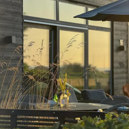 Beachfront With Sea View For 6 Guests Haderslev