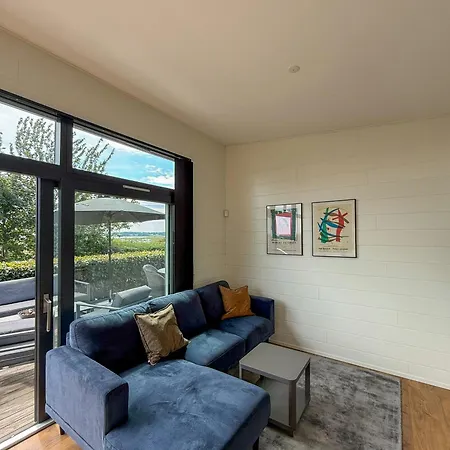 Beachfront With Sea View For 6 Guests Tatil Evi *