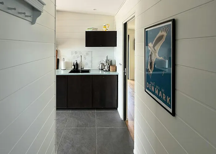 Beachfront With Sea View For 6 Guests *