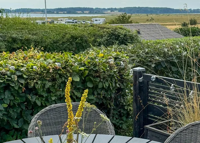 Beachfront With Sea View For 6 Guests *